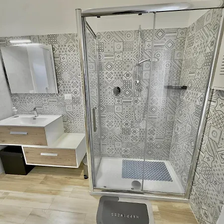 Centralissimo Sul Mare - 2 E 2 Bagni - 6 Posti Letto Apartmán *