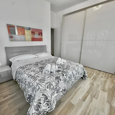 Centralissimo Sul Mare - 2 E 2 Bagni - 6 Posti Letto Apartamento *