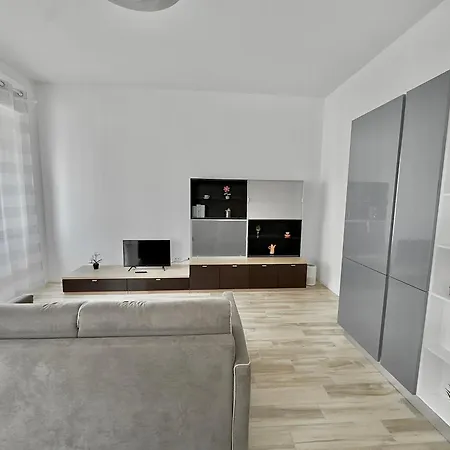 Lägenhet Centralissimo Sul Mare - 2 E 2 Bagni - 6 Posti Letto Pescara