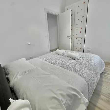 Centralissimo Sul Mare - 2 E 2 Bagni - 6 Posti Letto Lägenhet *