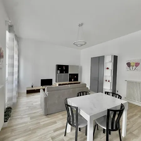 Centralissimo Sul Mare - 2 E 2 Bagni - 6 Posti Letto Lägenhet *