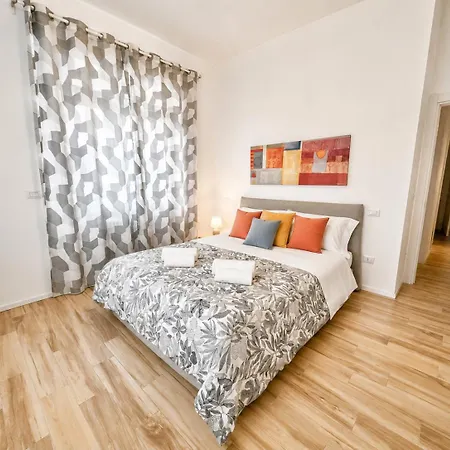 Lägenhet Centralissimo Sul Mare - 2 E 2 Bagni - 6 Posti Letto *