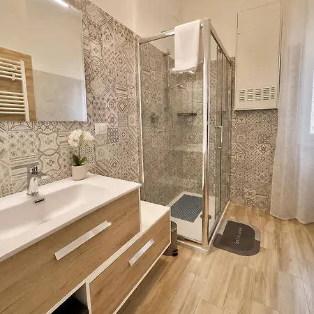 Centralissimo Sul Mare - 2 E 2 Bagni - 6 Posti Letto Pescara