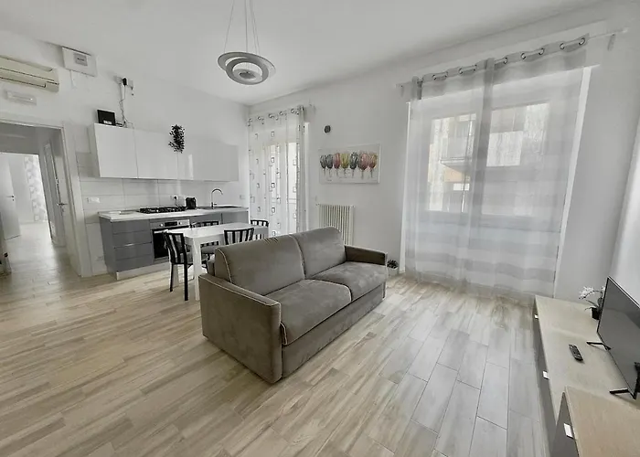 Apartmán Centralissimo Sul Mare - 2 E 2 Bagni - 6 Posti Letto *