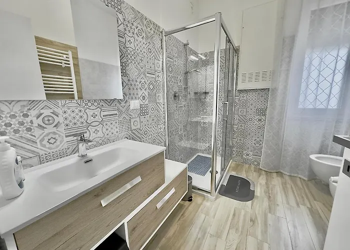 Centralissimo Sul Mare - 2 E 2 Bagni - 6 Posti Letto * Pescara