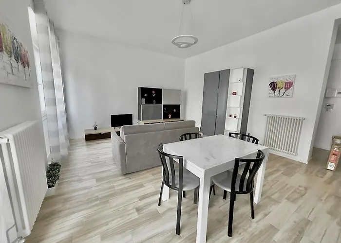 Centralissimo Sul Mare - 2 E 2 Bagni - 6 Posti Letto Apartmán